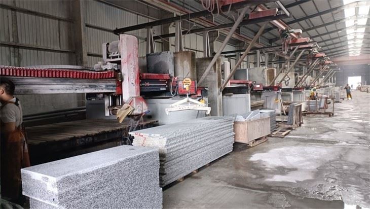 Grey Granite Driveway